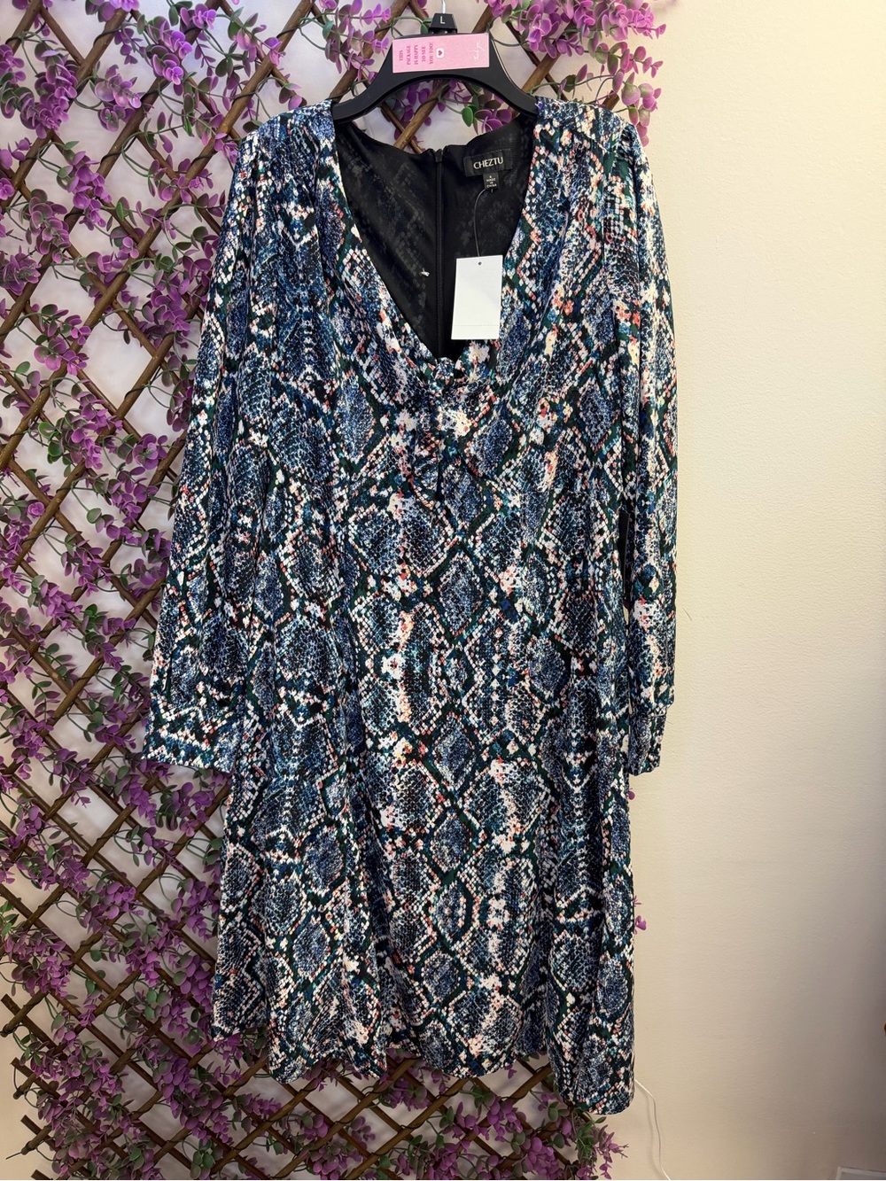 NWT Cheetah Snake-Print V-Neck Women’s Dress - Blue